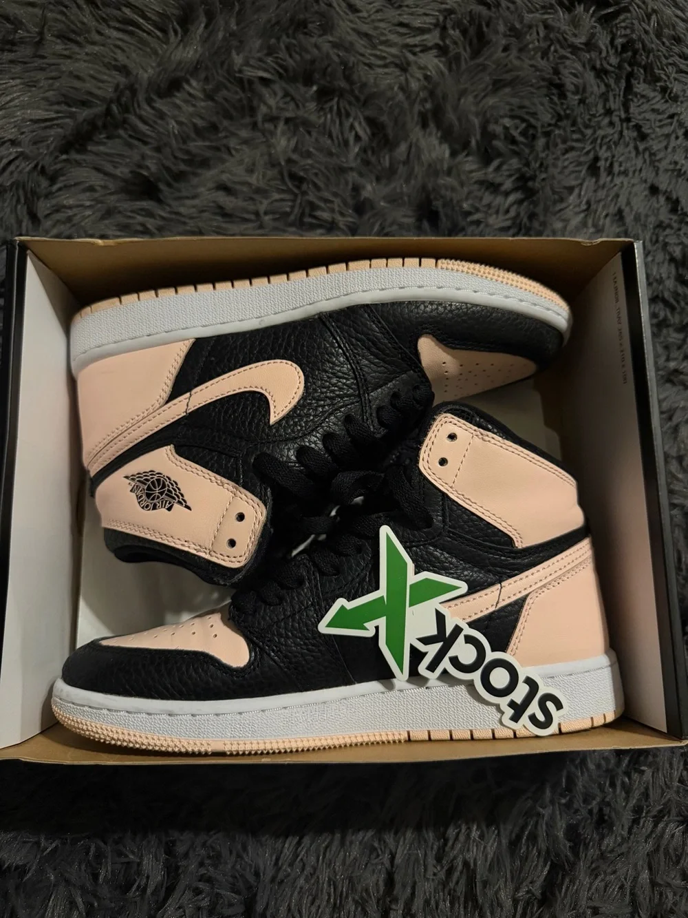 Men’s 4.5 Crimson Tint Jordan 1